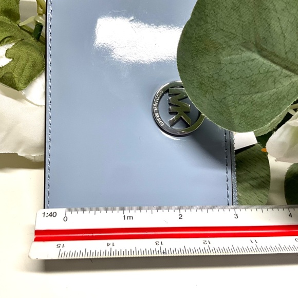 Michael Kors Fulton Small Blue TZ Coin Pouch - Picture 6 of 7